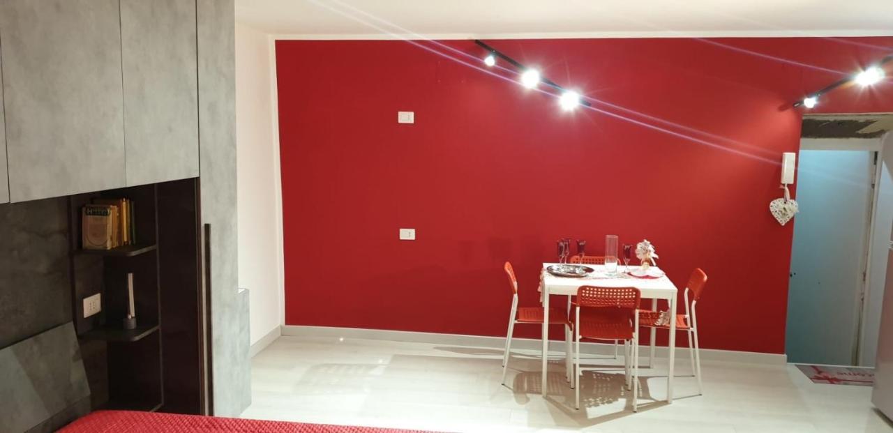 나폴리 Casa Di Tilde 아파트 외부 사진